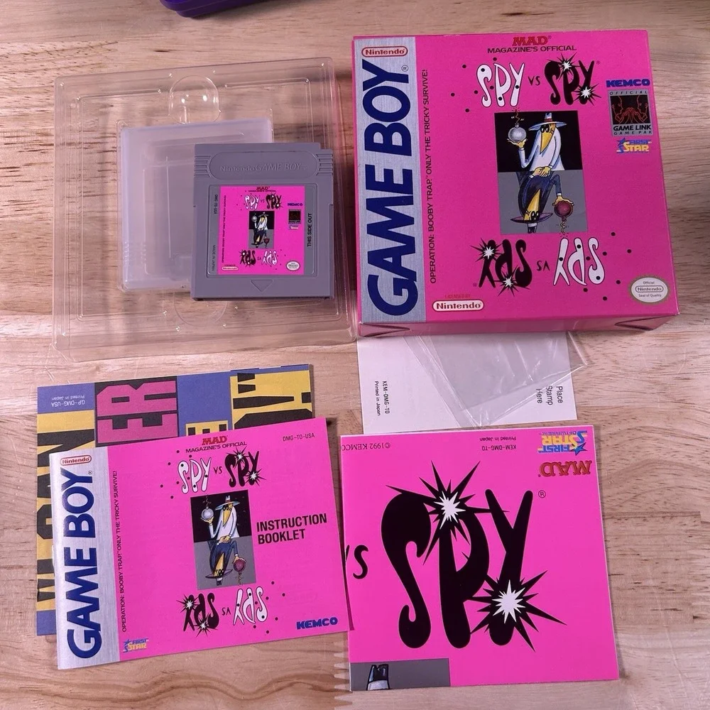 Spy Vs Spy (Nintendo Game Boy) Complete Poster Game Box Manual